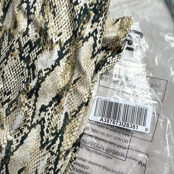 Susan Graver Snakeskin Printed Faux Suede Skirt size 5X Cream Black Elastic NWT - Picture 6 of 6